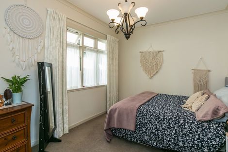 Photo of property in 5 Fitzroy Road, Bluff Hill, Napier, 4110