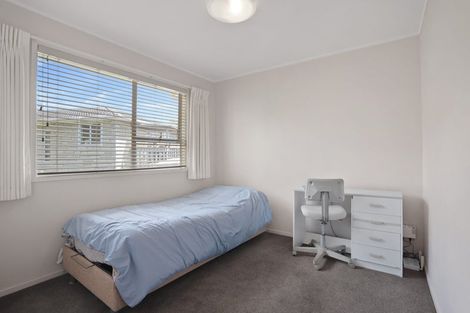 Photo of property in 2/21b Mildmay Road, Henderson, Auckland, 0610