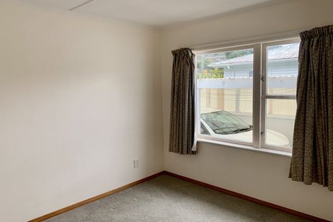 Photo of property in 32 Fraser Street, Wainuiomata, Lower Hutt, 5014