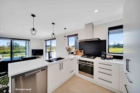 Photo of property in 18a Foreshore Lane, Karaka, Papakura, 2113
