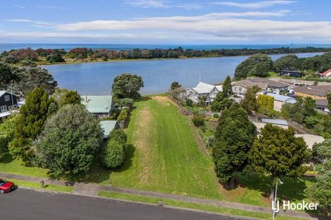 Photo of property in 22 Pohutukawa Drive, Athenree, Waihi Beach, 3177