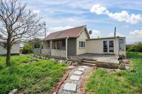 Photo of property in 9 Riverside Road, Oreti Plains, Winton, 9783
