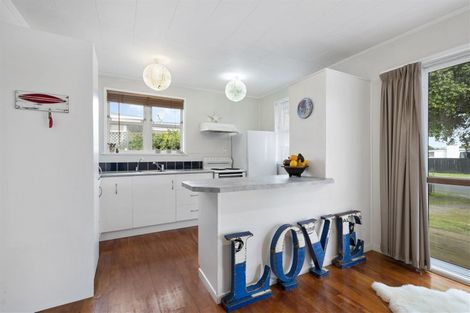 Photo of property in 5 Farm Street, Mount Maunganui, 3116