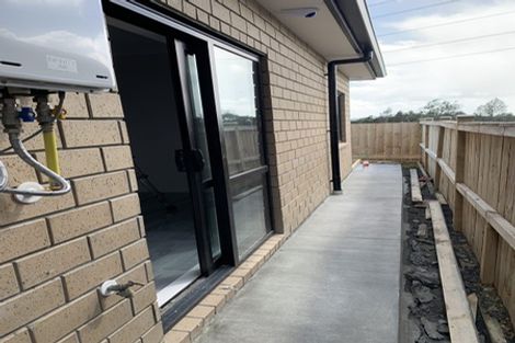 Photo of property in 98 Tir Conaill Avenue, Flat Bush, Auckland, 2019