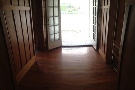 Photo of property in 37 Lyndon Street, Riccarton, Christchurch, 8041