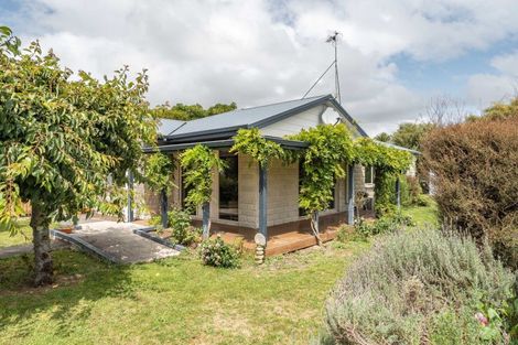 Photo of property in 123 Kent Street, Carterton, 5713