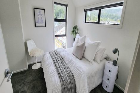 Photo of property in 9/240 Stokes Valley Road, Stokes Valley, Lower Hutt, 5019