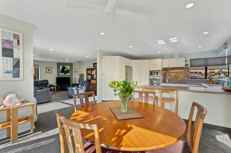 Photo of property in 30 Endeavour Street, Riversdale, Blenheim, 7201