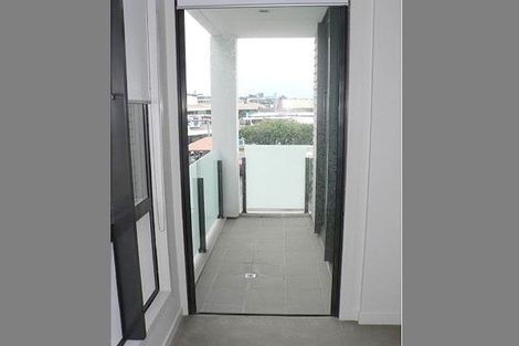 Photo of property in Halsey Apartments At Lighter Quay, 202/75 Halsey Street, Auckland Central, Auckland, 1010