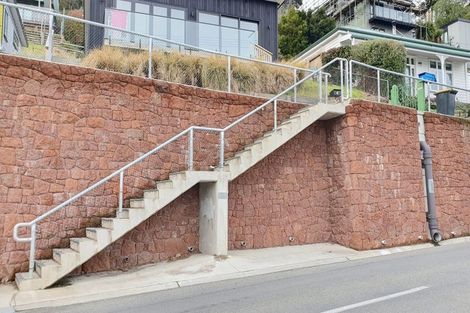 Photo of property in 43 Sumner Road, Lyttelton, 8082