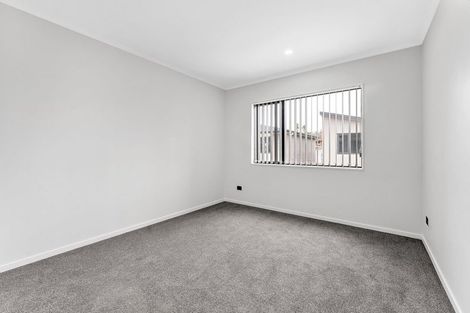 Photo of property in 147d Bucklands Beach Road, Bucklands Beach, Auckland, 2012