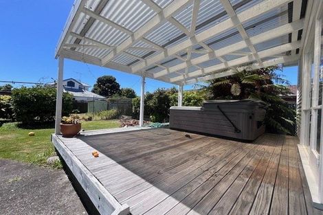 Photo of property in 185 Knights Road, Hutt Central, Lower Hutt, 5011