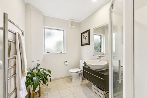 Photo of property in 46 Marywil Crescent, Hillcrest, Auckland, 0627