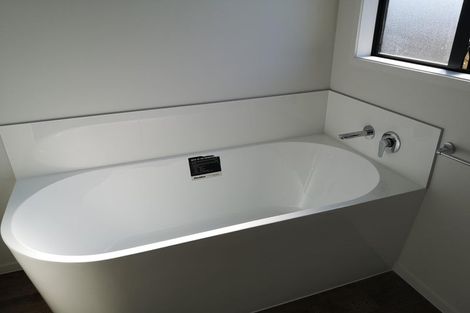 Photo of property in 19 Jacks Landing Drive, Hamilton Lake, Hamilton, 3204