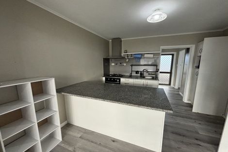 Photo of property in 2/30 Union Street, Papakura, 2110