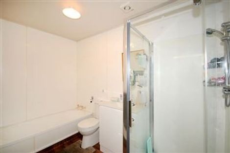 Photo of property in 4/27 Maxwell Street, Riccarton, Christchurch, 8041