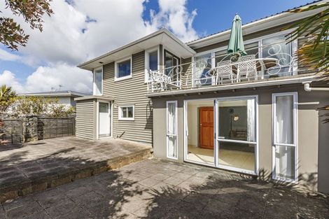 Photo of property in 89 East Coast Road, Castor Bay, Auckland, 0620