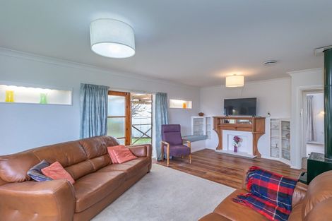 Photo of property in 12 Ryder Crescent, Levin, 5510