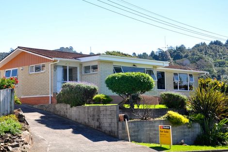 Photo of property in 17 Beach Road, Waihi Beach, 3611