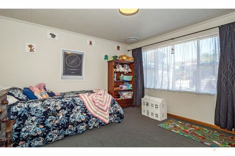 Photo of property in 12 Grasmere Street, Waimataitai, Timaru, 7910