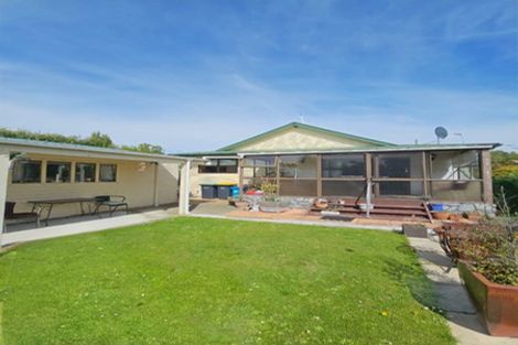 Photo of property in 19 Oxford Street, West End, Timaru, 7910
