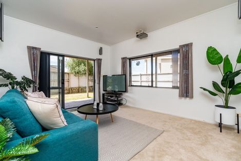 Photo of property in 5 Marram Place, Mangawhai Heads, Mangawhai, 0505