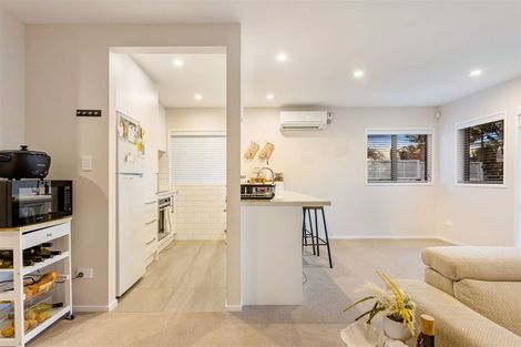 Photo of property in 7/103 Swanson Road, Henderson, Auckland, 0610