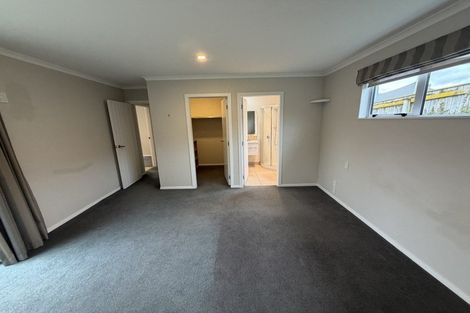 Photo of property in 10 Galea Grove, Kelvin Grove, Palmerston North, 4414