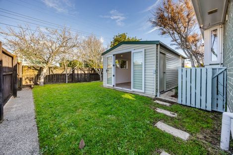 Photo of property in 50 Fernaig Street, Papakura, 2110