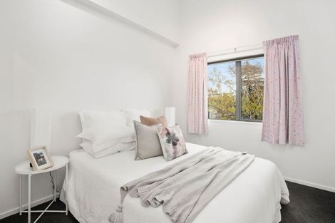 Photo of property in 15/20 Hutcheson Street, Sydenham, Christchurch, 8023