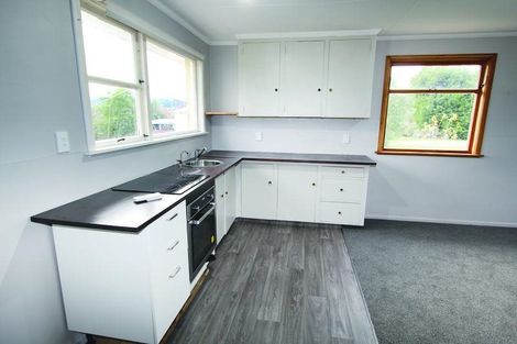 Photo of property in 8 Maryport Street, Lawrence, 9532