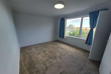 Photo of property in 18 Dunstall Place, Mangere Bridge, Auckland, 2022
