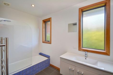 Photo of property in 1 Currie Street, Port Chalmers, 9023