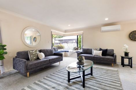 Photo of property in 22 Bouverie Crescent, Flagstaff, Hamilton, 3210