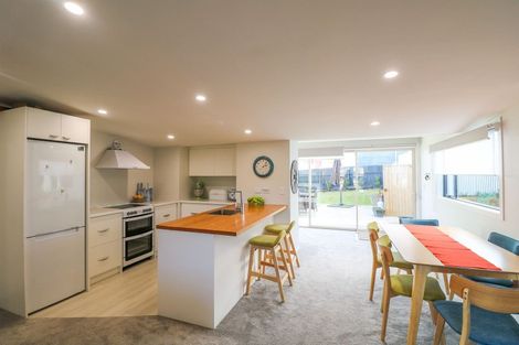 Photo of property in 16 Sutter Street, Seaview, Timaru, 7910