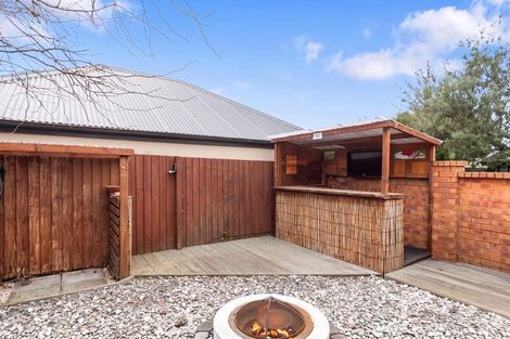 Photo of property in 57 Kotuku Crescent, Woolston, Christchurch, 8023