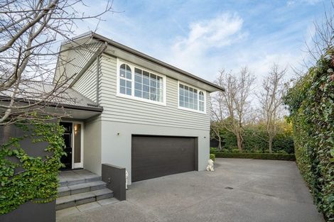 Photo of property in 26 Grahams Road, Ilam, Christchurch, 8041