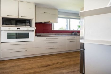 Photo of property in 26 Jillett Street, Titahi Bay, Porirua, 5022