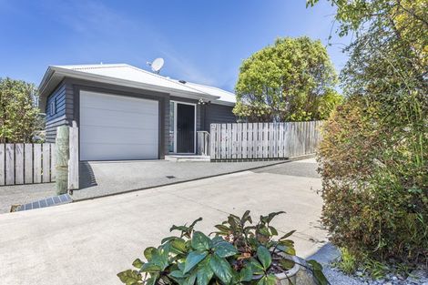 Photo of property in 31 Mascot Street, Tawa, Wellington, 5028