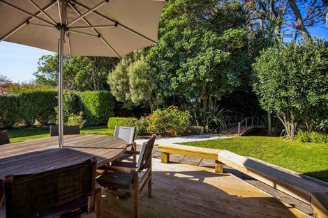 Photo of property in 7 Manuka Place, Whalers Gate, New Plymouth, 4310