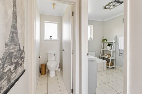 Photo of property in 10 Alexandra Street, Temuka, 7920