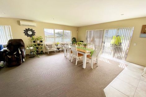 Photo of property in 12 Tivoli Court, Flat Bush, Auckland, 2019