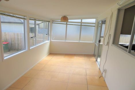Photo of property in 373 Bucklands Beach Road, Bucklands Beach, Auckland, 2012
