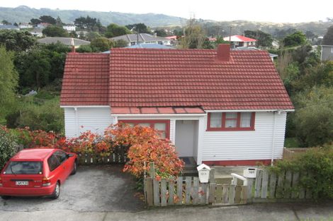 Photo of property in 105 Hampshire Street, Cannons Creek, Porirua, 5024