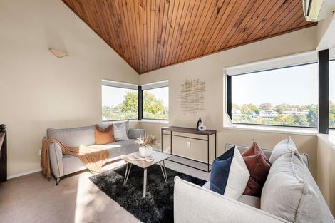 Photo of property in 376 River Road, Claudelands, Hamilton, 3214