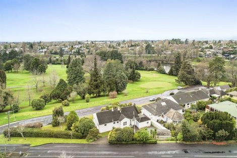 Photo of property in 15 Saint Andrews Terrace, St Andrews, Hamilton, 3200