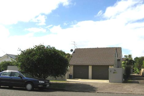 Photo of property in 1/9 Crete Avenue, Milford, Auckland, 0620