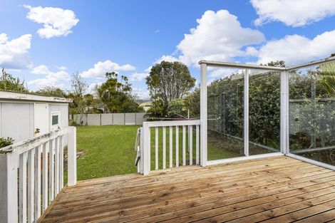 Photo of property in 17 Main Road, Raglan, 3225