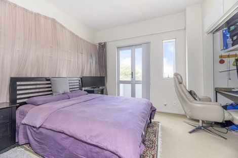 Photo of property in 435b West Coast Road, Glen Eden, Auckland, 0602