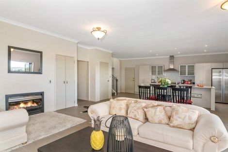 Photo of property in 12 Chateau Crescent, Rangatira Park, Taupo, 3330